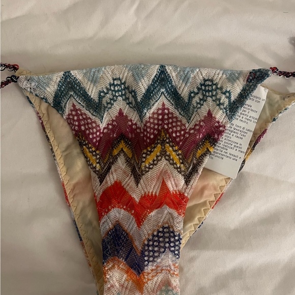 Missioni Bikini - Picture 5 of 5